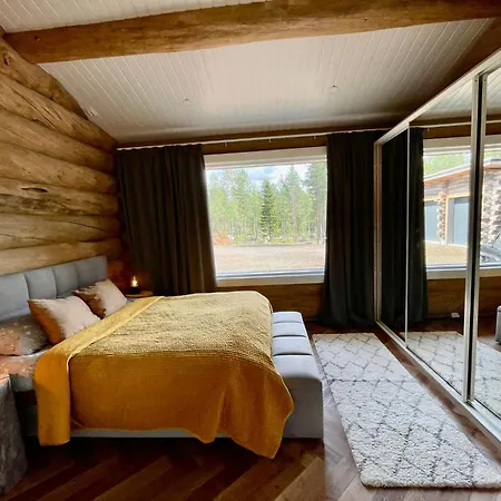 Luxury Log By Invisible Forest Villa